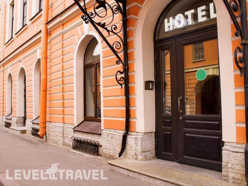 Фотография Yellow Hotel