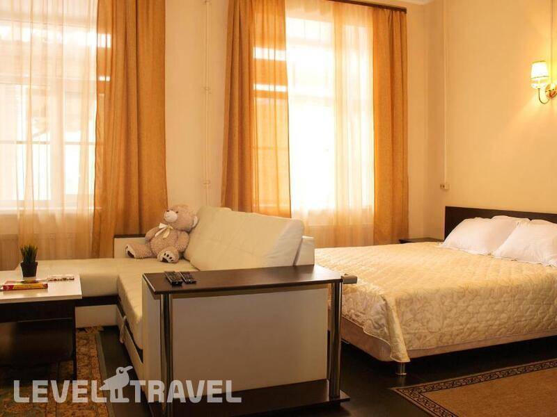 Фотография Yellow Hotel