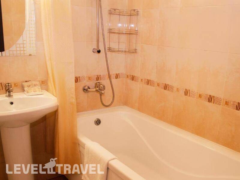 Фотография Yellow Hotel