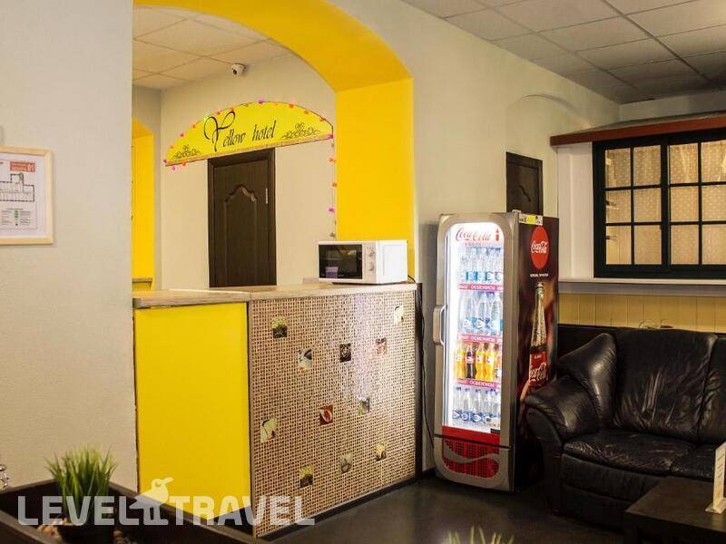 Фотография Yellow Hotel