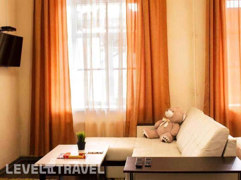 Фотография Yellow Hotel