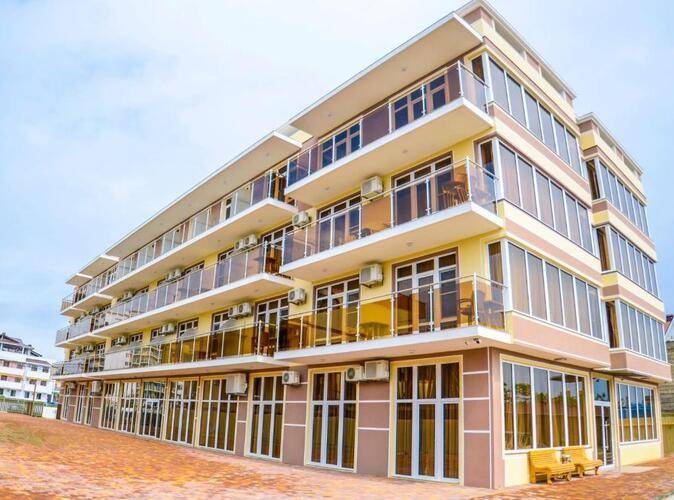 Viva Victoria Family Hotel