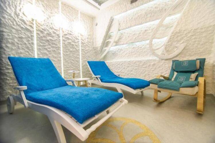 Kamarooms Business Hotel & Spa (Камарумс)