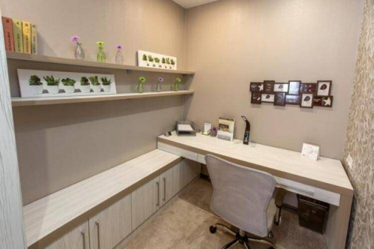 Kamarooms Business Hotel & Spa (Камарумс)
