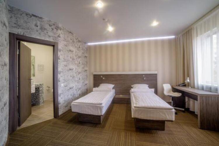 Kamarooms Business Hotel & Spa (Камарумс)