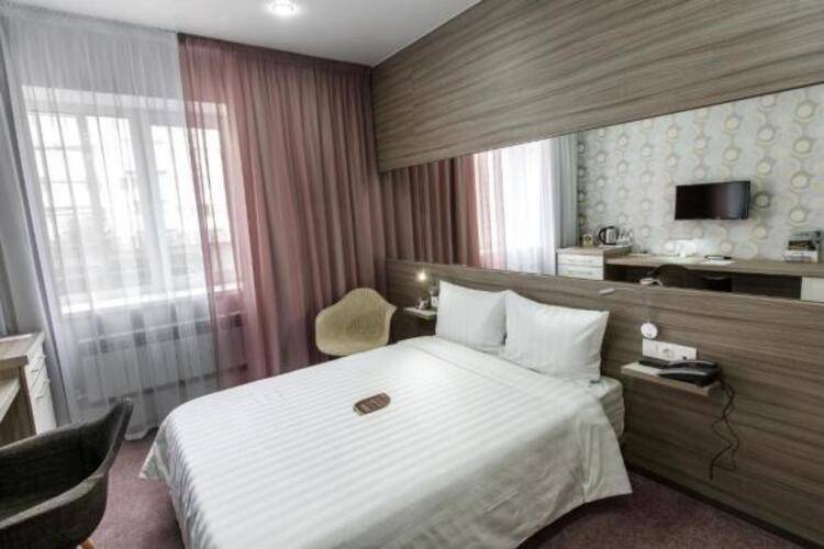 Kamarooms Business Hotel & Spa (Камарумс)