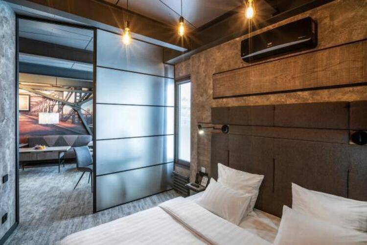 Kamarooms Business Hotel & Spa (Камарумс)
