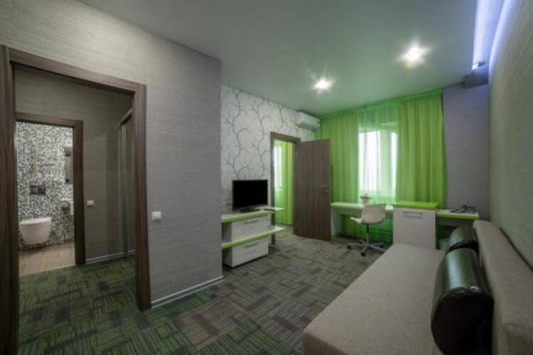 Kamarooms Business Hotel & Spa (Камарумс)