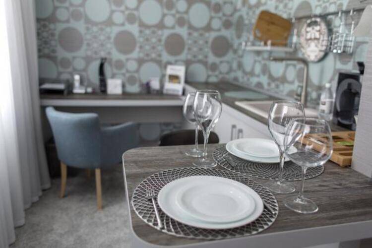 Kamarooms Business Hotel & Spa (Камарумс)