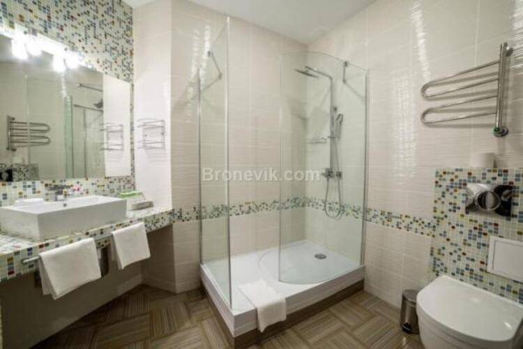 Kamarooms Business Hotel & Spa (Камарумс)