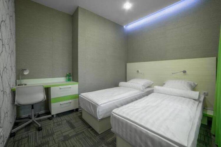 Kamarooms Business Hotel & Spa (Камарумс)
