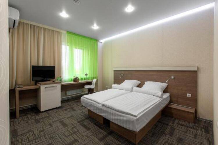 Kamarooms Business Hotel & Spa (Камарумс)