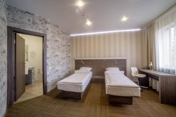 Kamarooms Business Hotel & Spa (Камарумс)