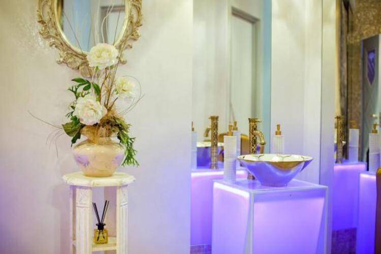 Kamarooms Business Hotel & Spa (Камарумс)