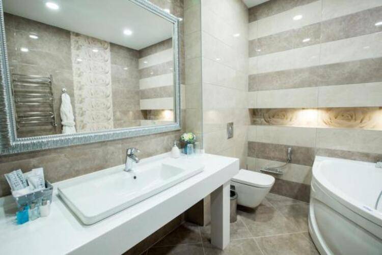 Отель Sky Lux Hotel & Spa (Скай Люкс Отель и Спа)