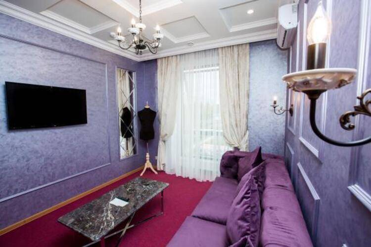 Отель Sky Lux Hotel & Spa (Скай Люкс Отель и Спа)