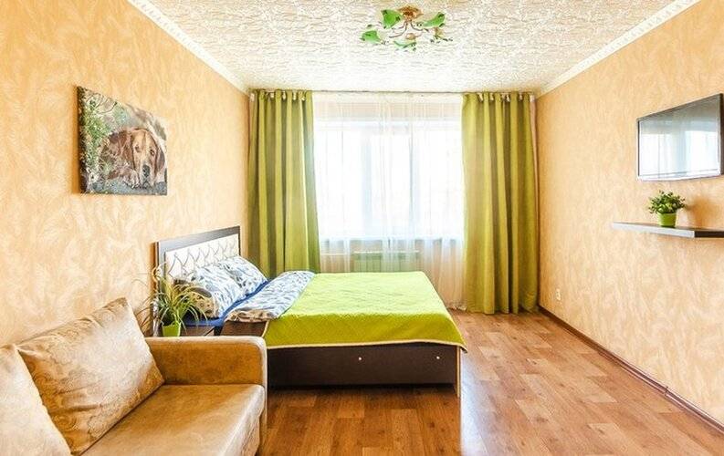 Две подушки на 20 лет ВЛКСМ