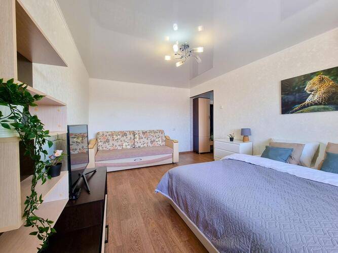 Две подушки на проспекте Героев