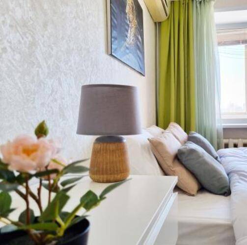 Две подушки на проспекте Героев