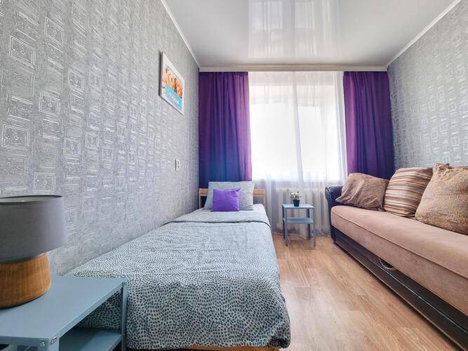 Две подушки на проспекте Героев