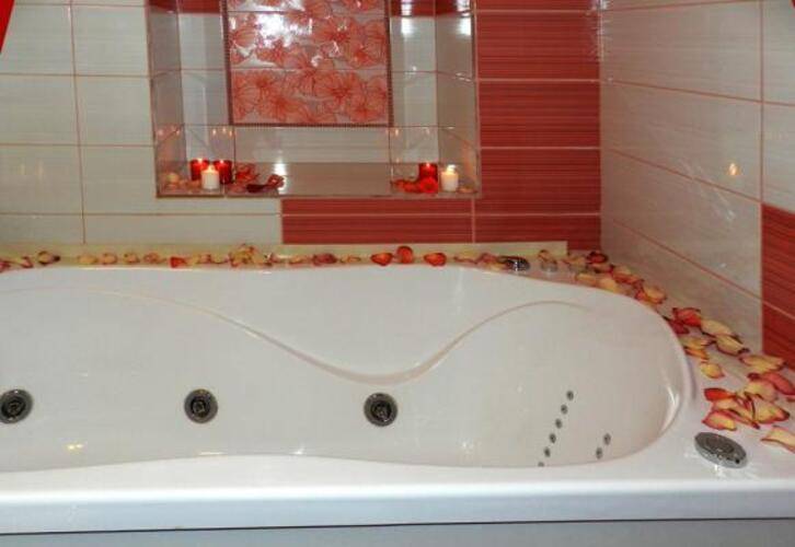 Сеурахуоне (Seurahuone)