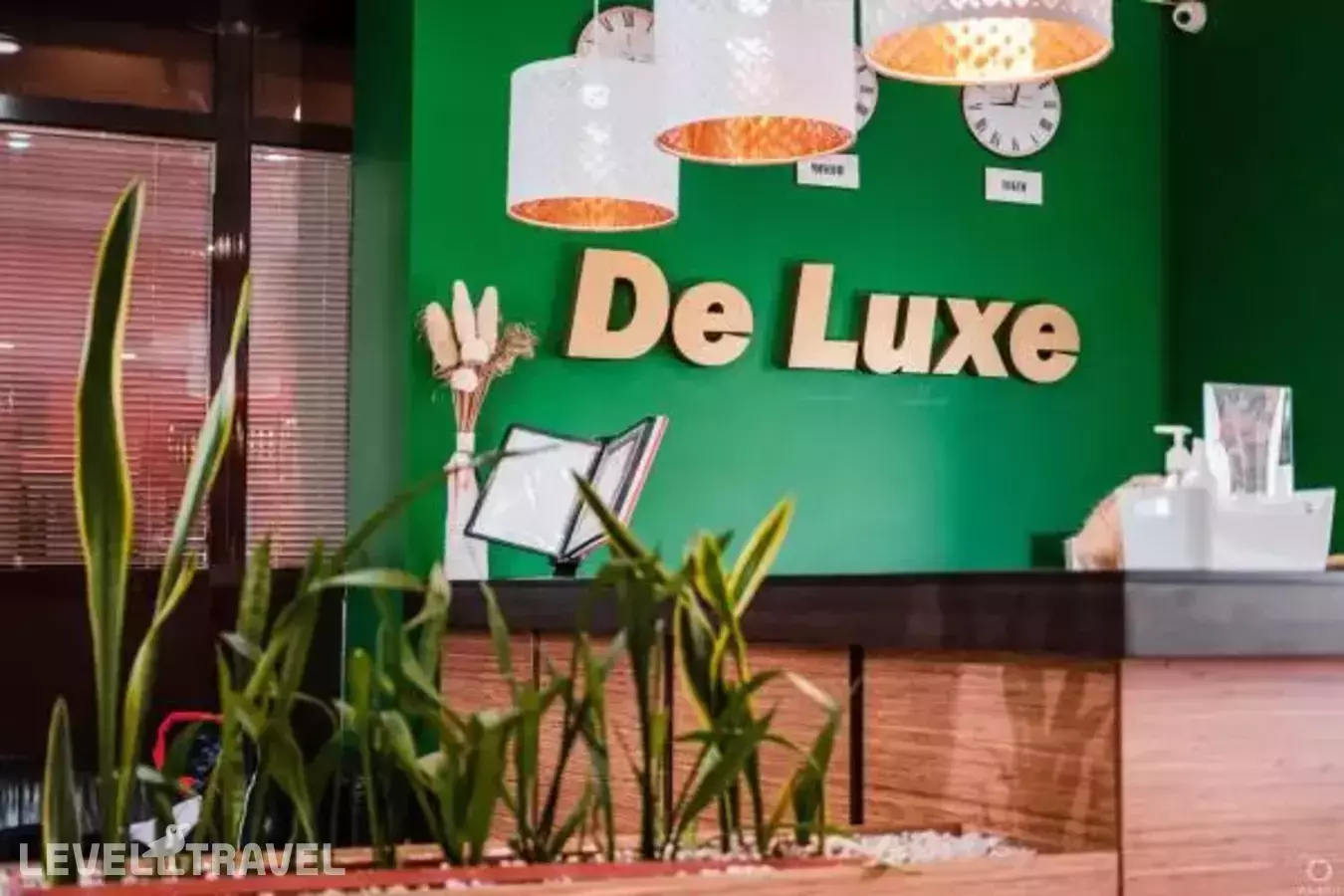 ДеЛюкс на ул. Р.Фахретдина, 32