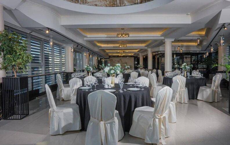 Park Hotel Stavropol (Парк Отель Ставрополь)