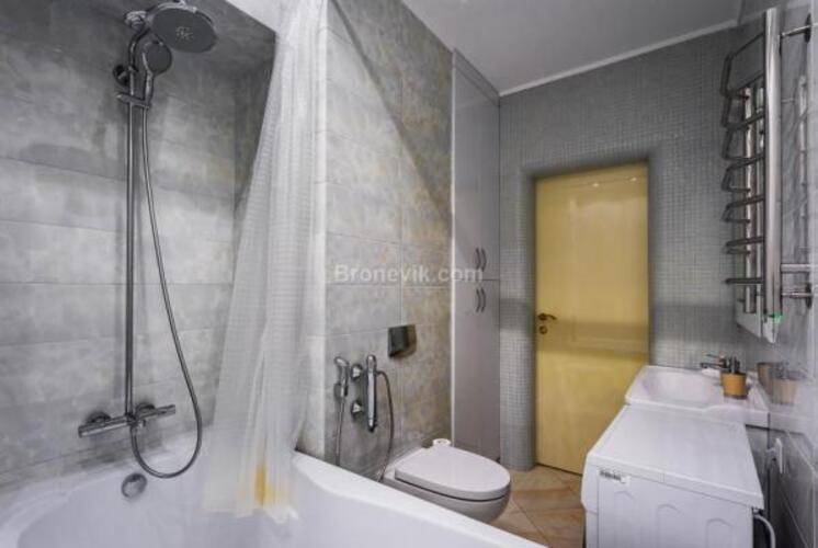 Spb2Day (СпбТуДэй) на улице Максима Горького