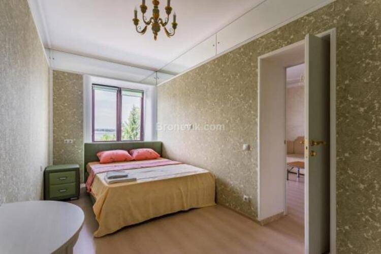 Spb2Day (СпбТуДэй) на улице Максима Горького