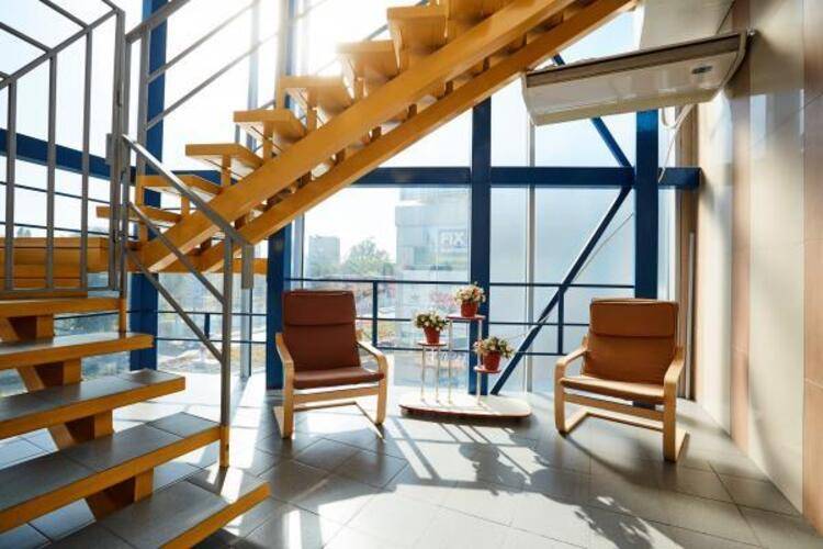 Айсберг ZBest Hotels