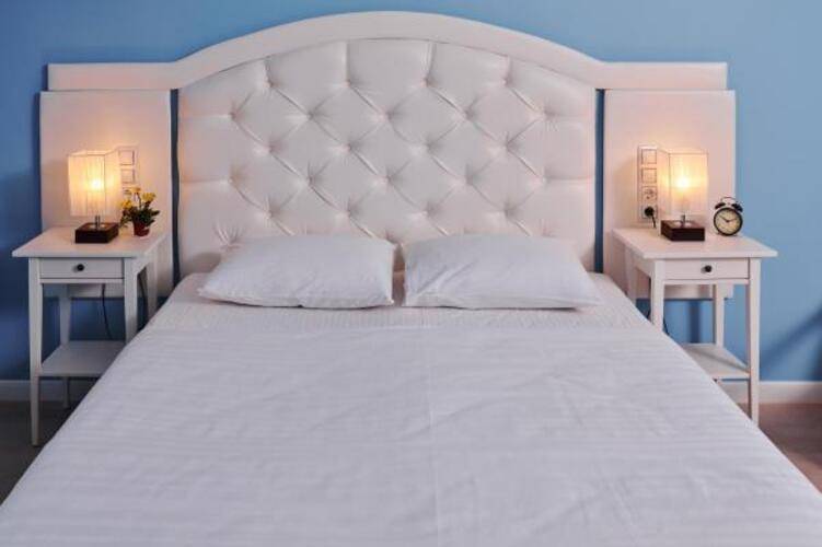 Айсберг ZBest Hotels