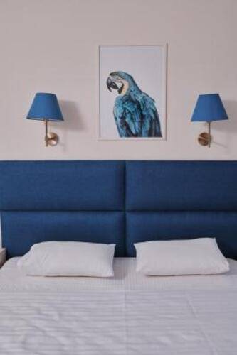 Айсберг ZBest Hotels