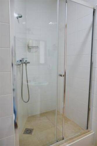 Айсберг ZBest Hotels