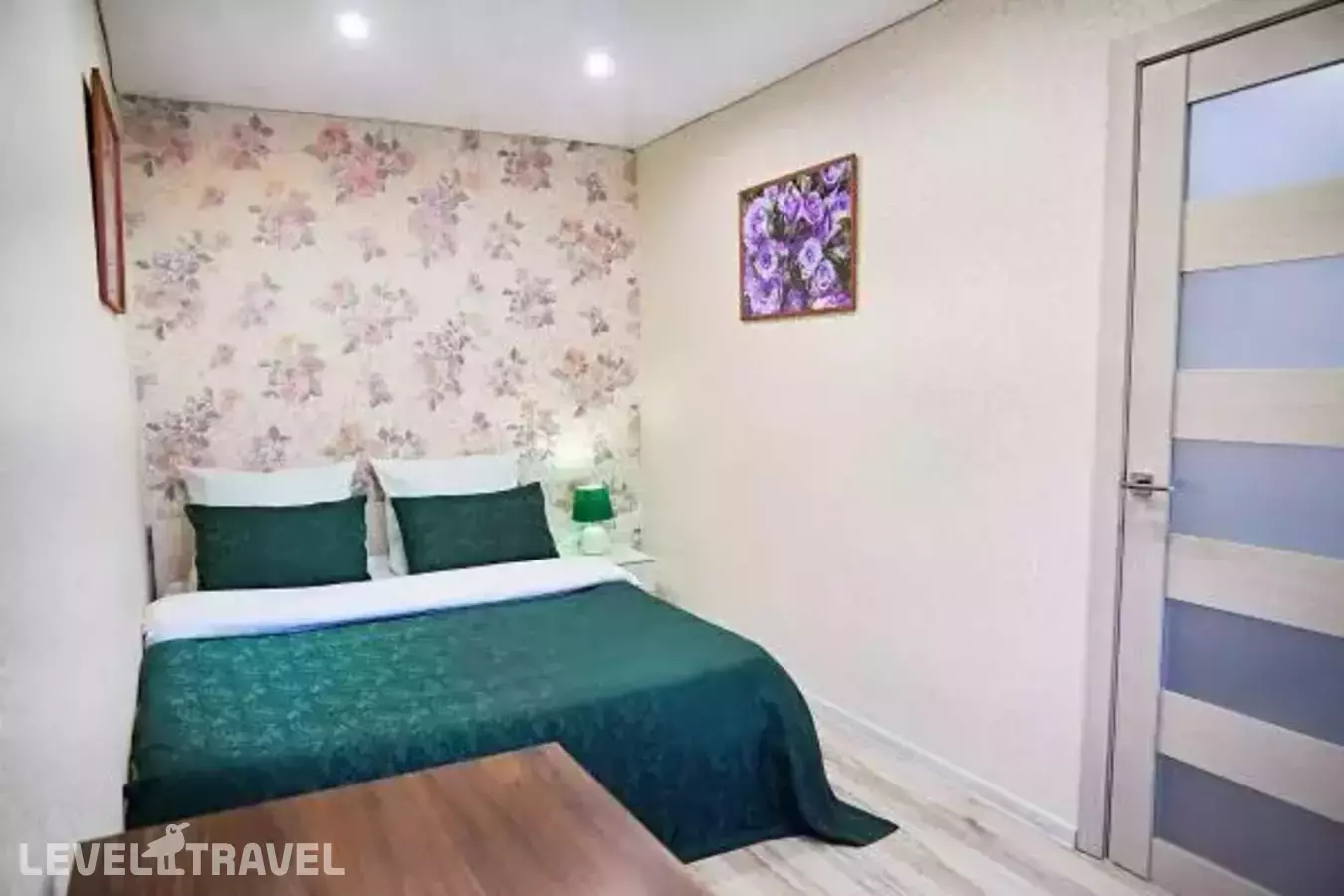 Пять Звёзд на Карла Маркса 92/1