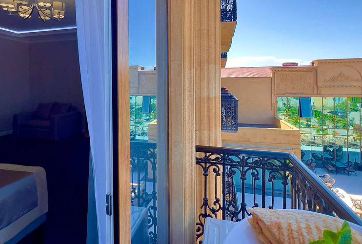 Derbent Premium Hotel & SPA (Дербент Премиум)