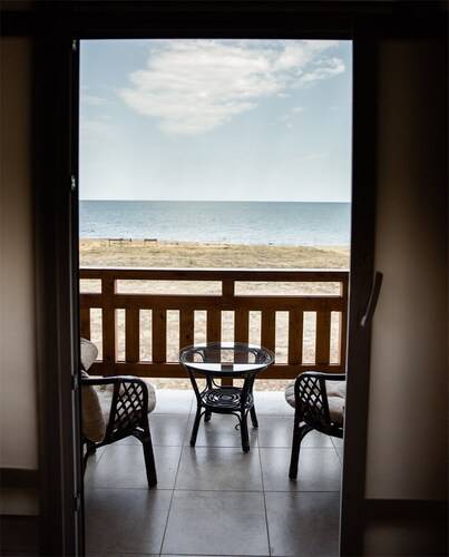 Golden Beach Hotel