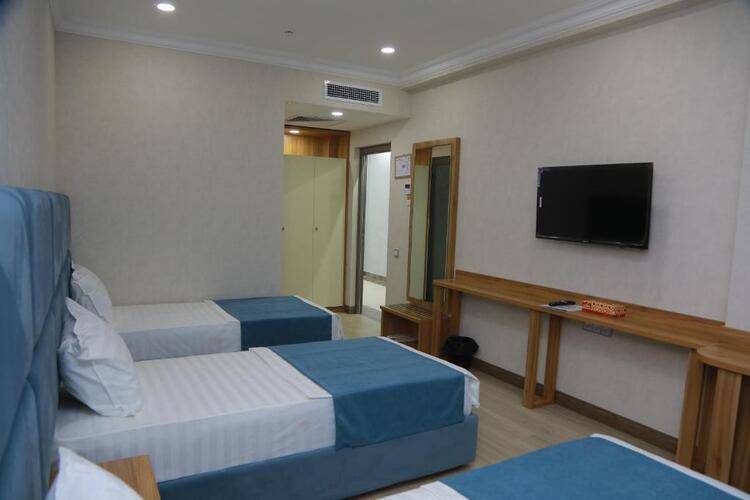 Human Hotel