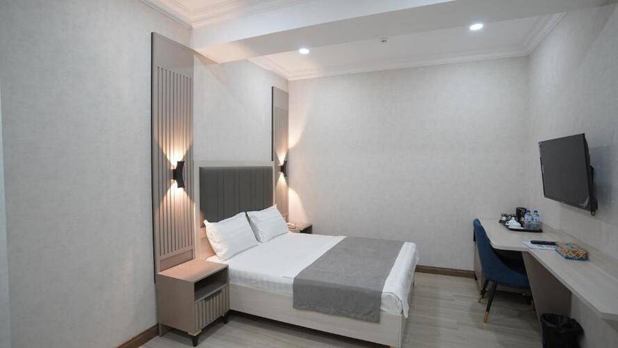 Human Hotel
