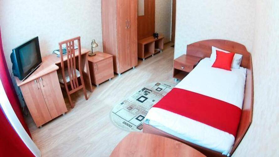 Maxrooms Волга Голливуд