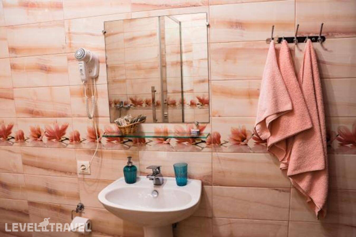 Изображение отеля 32