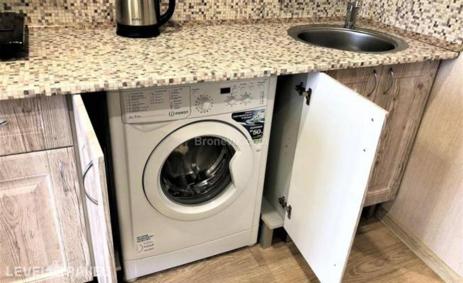 фотографии отеля Мильфей на Черняховского 19 в Россия(Новороссийск) - фото №18