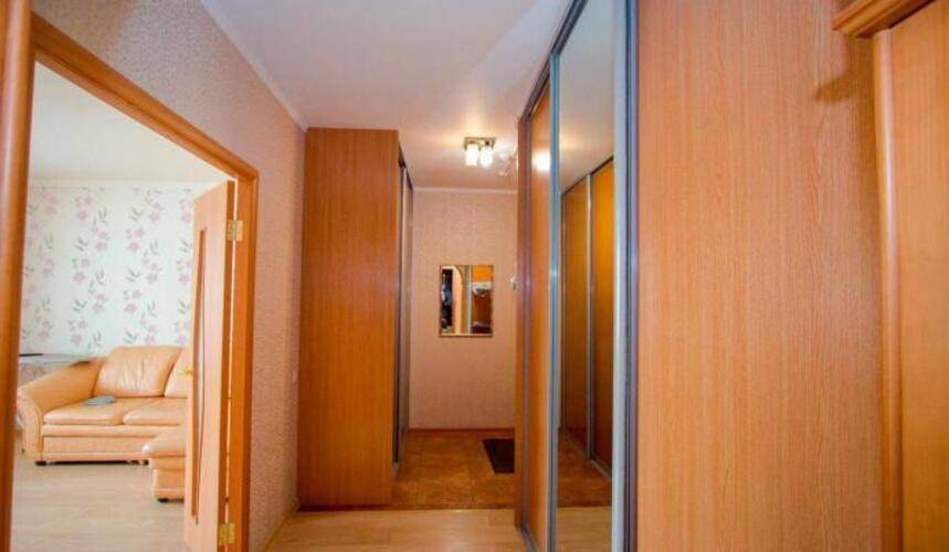 ABC Apartmens (ЭйБиСи Апартментс) на улице Ады Лебедевой 64