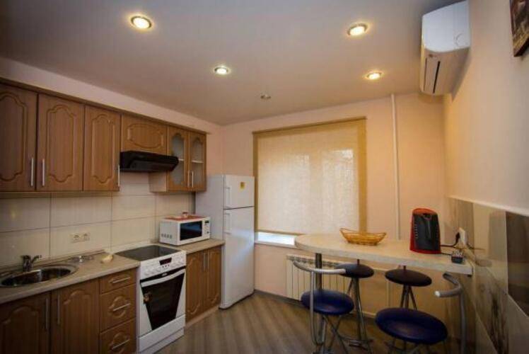 ABC Apartmens (ЭйБиСи Апартментс) на улице Каратанова