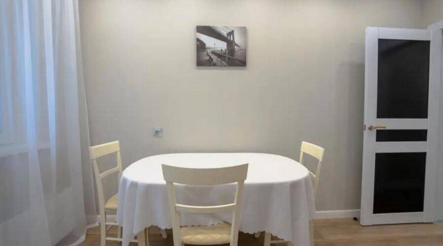 ABC Apartmens (ЭйБиСи Апартментс) на улице Октябрьская