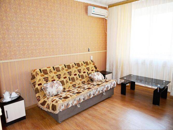 Звездная (Бывш. Пять Звезд) На Суворова