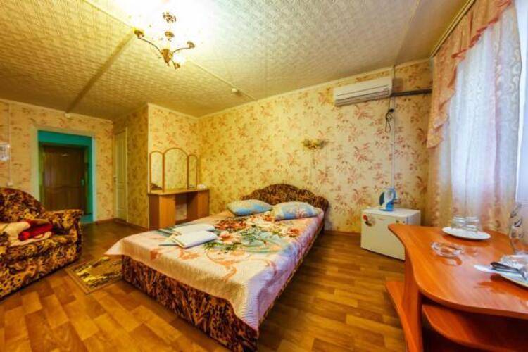 Звездная (Бывш. Пять Звезд) На Суворова