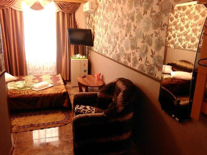 Звездная (Бывш. Пять Звезд) На Суворова