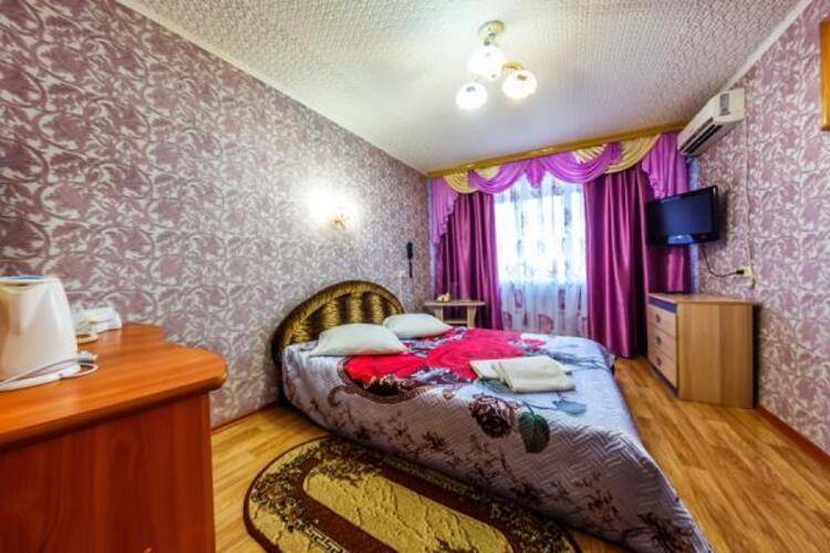 Звездная (Бывш. Пять Звезд) На Суворова