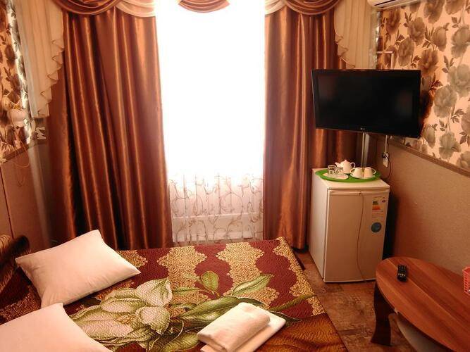 Звездная (Бывш. Пять Звезд) На Суворова