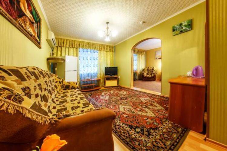 Звездная (Бывш. Пять Звезд) На Суворова